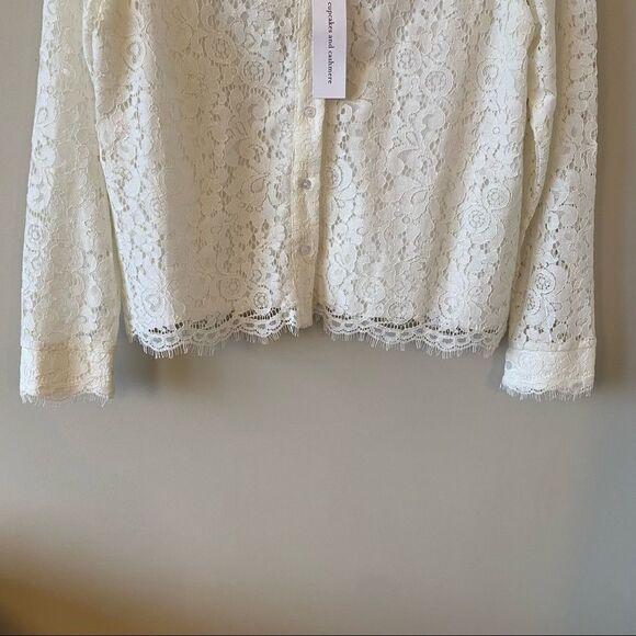 NWT-CUPCAKES & Cashmere Rosella Lace Collared Blouse (Size:Medium) - Picture 9 of 15